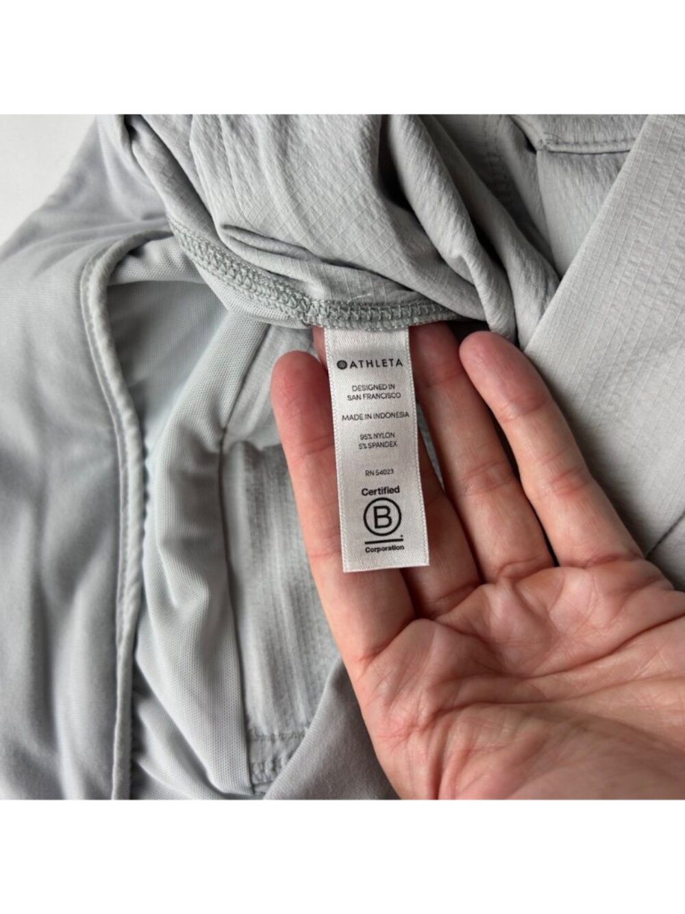 TALL Athleta Light Gray Stretch Nylon Trekkie Slim Leg Pant 12T - Picture 4 of 7